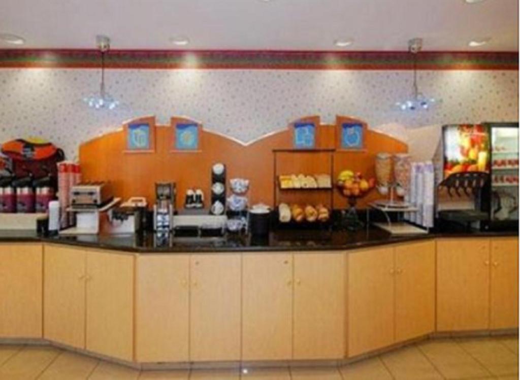 Comfort Inn Silicon Valley East Fremont Exteriör bild