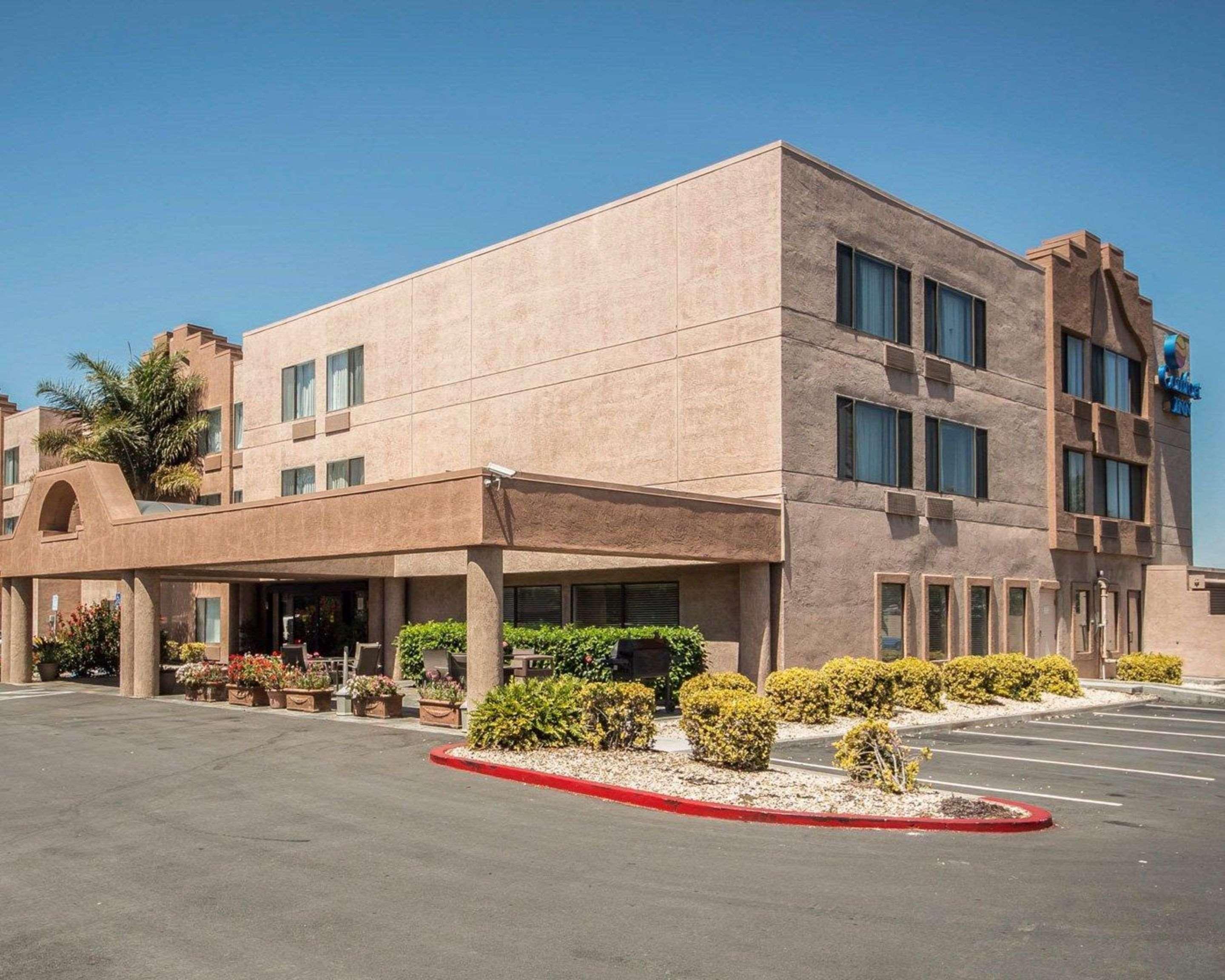 Comfort Inn Silicon Valley East Fremont Exteriör bild